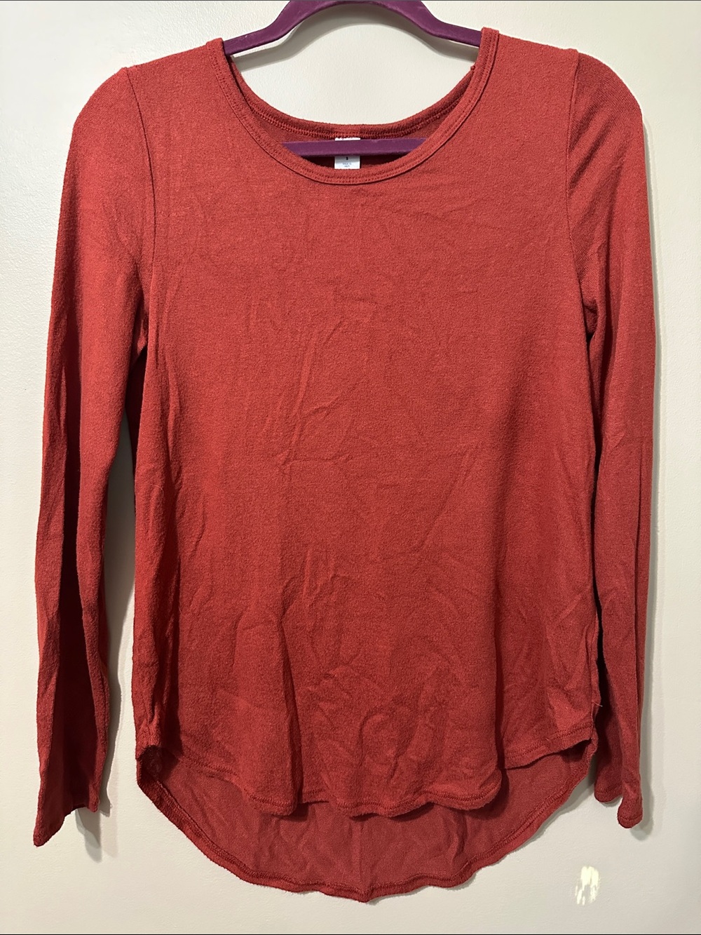 Old Navy Women's Long-Sleeve Scoop Neck Top in Rust Red